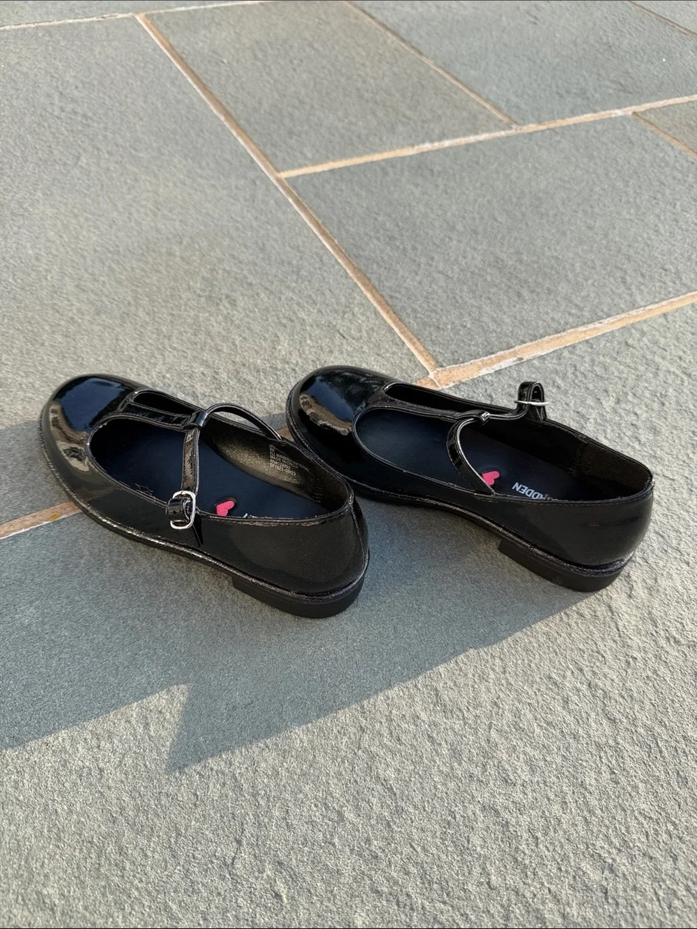 Steve Madden Girls Black Patent T-Strap Kendall Mary Janes NWT size 2